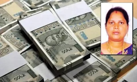 தீபாவளி சீட்டு நடத்தி ரூ.33 லட்சம் மோசடி செய்த பெண் போலீஸ்