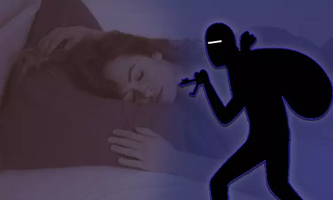 வீடு புகுந்து பெண்ணிடம் சில்மிஷம்... திருட வந்த இடத்தில் தன்னிலை மறந்த கொள்ளையன்