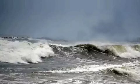 வங்கக்கடலில் அக். 22ம் தேதி குறைந்த காற்றழுத்த தாழ்வு பகுதி உருவாக வாய்ப்பு