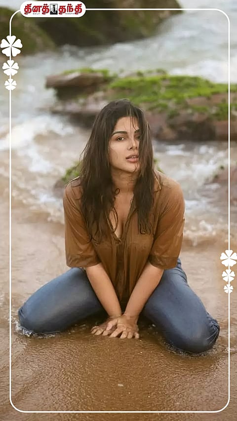 credit : iamsamyuktha@instagram