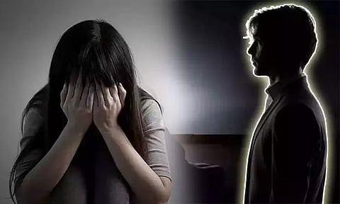 நர்சுக்கு பாலியல் தொல்லை கொடுத்த வாலிபருக்கு தர்மஅடி