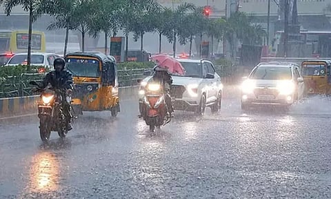 தமிழகத்தின் 16 மாவட்டங்களில் இன்று கனமழைக்கு வாய்ப்பு