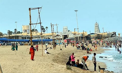 திருச்செந்தூர் முருகன் கோவிலில் கந்தசஷ்டி விழா முன்னேற்பாடு பணிகள் தீவிரம்