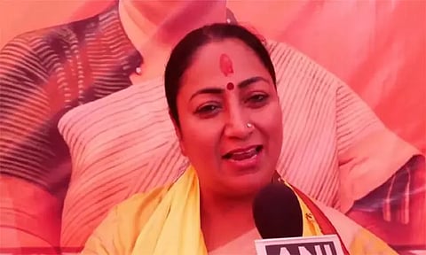 பட்டாசு மீதான தடையை நீக்காமல் கொண்டாட்டங்கள் முழுமையடையாது; டெல்லி முதல் மந்திரி ரேகா குப்தா