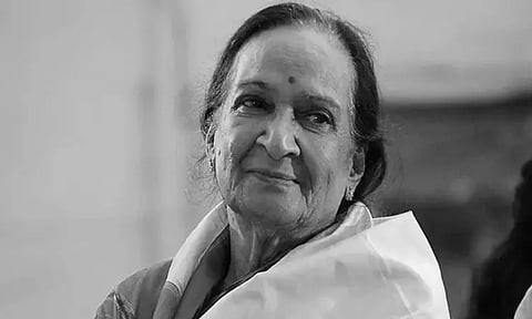 பழம்பெரும் பாடகி பாலசரஸ்வதி தேவி காலமானார்