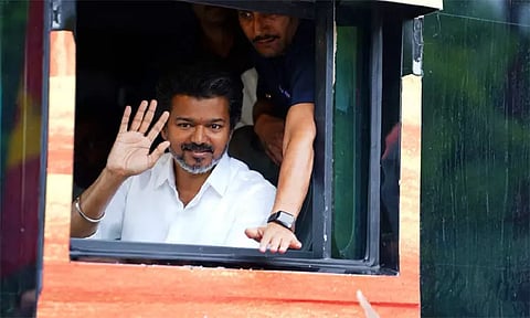 கரூர் சம்பவத்திற்கு பிறகும் குறையவில்லை; விஜய்க்கு 23 % ஆதரவு; கருத்துக் கணிப்பில் பரபரப்பு தகவல்