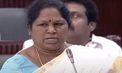 ஆசிரியர் அல்லாத பணியிடங்கள் அரசு பணியாளர் தேர்வாணையம் மூலமே நிரப்பப்படும் - மசோதா தாக்கல்