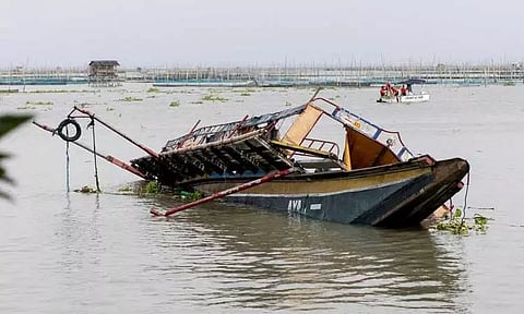 மொசாம்பிக்கில் படகு கவிழ்ந்து இந்தியர்கள் 3 பேர் பலி; 5 பேர் மாயம்