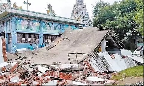 கள்ளக்குறிச்சி அருகே பட்டாசு வெடித்ததில் கட்டிடம் இடிந்து விழுந்தது