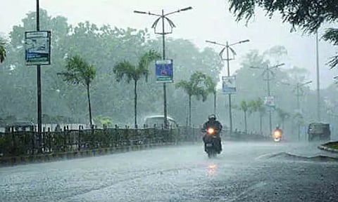 புயலுக்கு வாய்ப்பு இல்லை - வானிலை ஆய்வு மையம் தகவல்