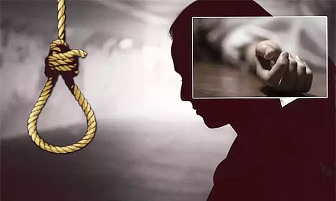 மராட்டியத்தில் சர்ச்சையை கிளப்பிய டாக்டர் தற்கொலை சம்பவம்... அடுத்தடுத்து வெளியாகும் அதிர்ச்சி தகவல்கள்