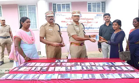 திருநெல்வேலி: தொலைந்து போன ரூ.17.82 லட்சம் மதிப்புள்ள 100 செல்போன்கள் மீட்பு