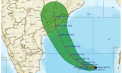 சென்னைக்கு 890 கி.மீ. தொலைவில் காற்றழுத்தத் தாழ்வு மண்டலம்