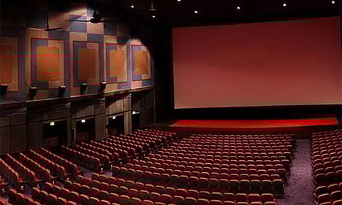 ஆன்லைன் டிக்கெட் முன்பதிவு - தயாரிப்பாளர்கள் சங்கம் அதிரடி முடிவு