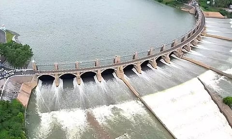 மேட்டூர் அணைக்கு நீர்வரத்து 15,500 கன அடியாக சரிவு