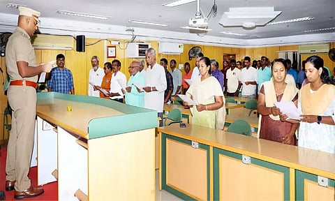 திருநெல்வேலி: எஸ்.பி. அலுவலகத்தில் ஊழல் தடுப்பு விழிப்புணர்வு உறுதிமொழி ஏற்பு