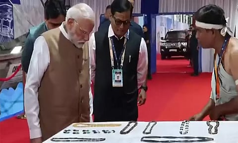 மும்பையில் நடைபெறும் இந்திய கடல்சார் மாநாடு - பிரதமர் மோடி பங்கேற்றார்