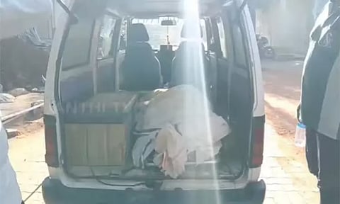 திருச்சியில் காணாமல் போன இளம்பெண் எரிந்த நிலையில் சடலமாக கண்டெடுப்பு - போலீஸ் விசாரணை