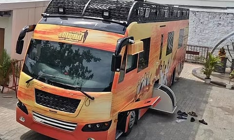 தவெக தலைவர் விஜய் பிரசார வாகனத்தை ஆய்வு செய்ய சிபிஐ அதிகாரிகள் திட்டம்