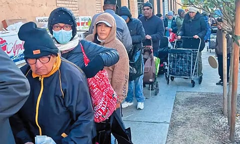 அமெரிக்காவில் மானியம் நிறுத்தம்: உணவு கிடைக்காமல் ஏழைகள் அவதி