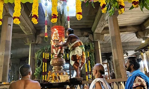 நெல்லையப்பர் கோவிலில் ஐப்பசி திருக்கல்யாண திருவிழா தொடங்கியது