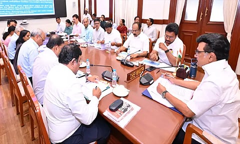 முதல்-அமைச்சர் மு.க. ஸ்டாலின் தலைமையில் பொது மற்றும் மறுவாழ்வு துறைகளின் செயல்பாடுகள் குறித்து ஆய்வு கூட்டம்