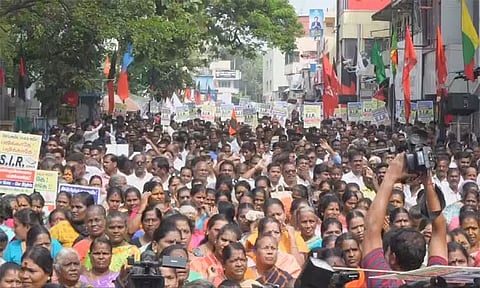 வாக்காளர் பட்டியல் சிறப்பு தீவிர திருத்தத்தை கண்டித்து திமுக கூட்டணி சார்பில் ஆர்ப்பாட்டம்