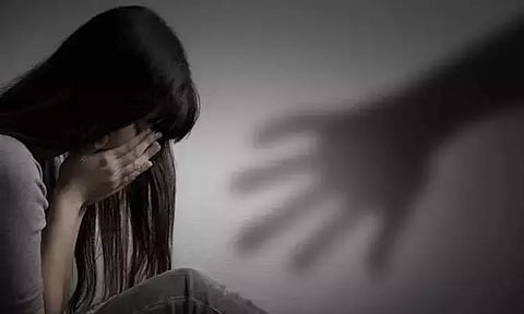 தஞ்சை: கோவில் திருவிழாவுக்கு வந்த சிறுமி பாலியல் வன்கொடுமை