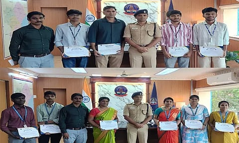 தூத்துக்குடியில் பக்தர்களின் பாதுகாப்புக்கு ஏஐ ஹைடெக் கட்டுப்பாட்டு அறை: ஆசிரியர்கள், மாணவர்களுக்கு எஸ்.பி. பாராட்டு