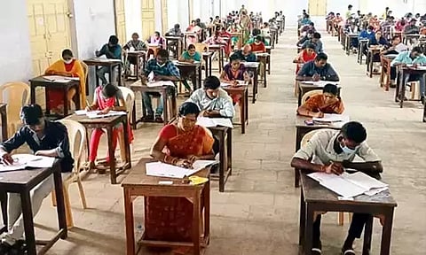 ஆசிரியர் தகுதித்தேர்வு 2-ம் தாள்: 41 ஆயிரம் பேர் ‘ஆப்சென்ட்'