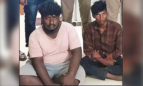 2 கிராம் மோதிரத்திற்காக முதியவர் அடித்துக் கொலை - 2 வாலிபர்கள் கைது