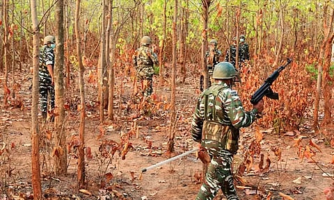 ஆந்திரா: பாதுகாப்பு படையினருடனான மோதலில் 6 மாவோயிஸ்டுகள் படுகொலை