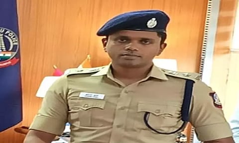 தனியார் வாகனங்களில் சிவப்பு, நீல நிற விளக்குகள் பயன்படுத்த கூடாது: தூத்துக்குடி எஸ்.பி. எச்சரிக்கை