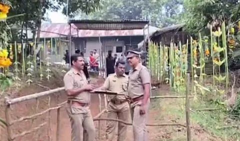 சபரிமலை செல்லும் அய்யப்ப பக்தர்களுக்காக புல்லு மேட்டுப்பாதையில் சிறப்பு ஏற்பாடுகள்