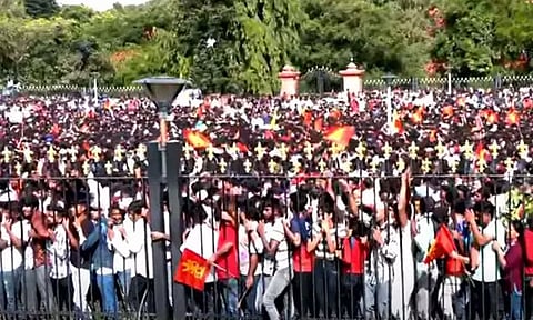 11 பேர் பலியான விவகாரம்: ஆர்.சி.பி. அணி நிர்வாகத்தின் அலட்சியமே காரணம்...குற்றப்பத்திரிகையில் தகவல்