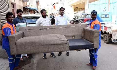 வீடுகளில் இருந்து 325 டன் பழைய பொருட்கள் அகற்றம் - சென்னை மாநகராட்சி தகவல்