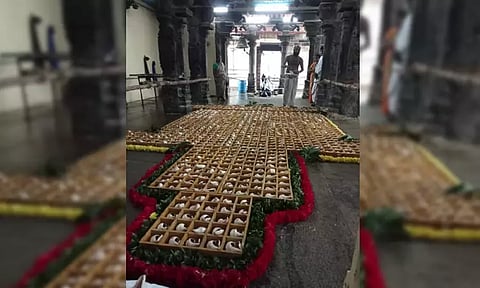 திருவெண்காடு சுவேதாரண்யேஸ்வரர் கோவிலில் 1008 சங்காபிஷேகம்