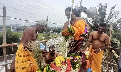 தர்மபுரி: நத்தஅள்ளி அங்காளம்மன் கோவில் கும்பாபிஷேக விழா