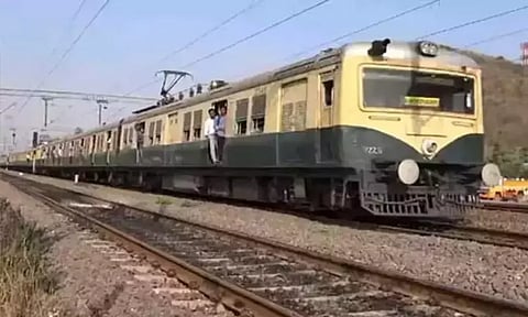 சென்ட்ரல்-அரக்கோணம் மின்சார ரெயில் ரத்து