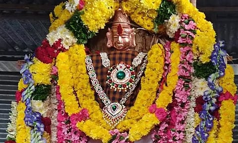 சிறப்பு அலங்காரத்தில் பிரசன்ன வெங்கட்ரமண சுவாமி