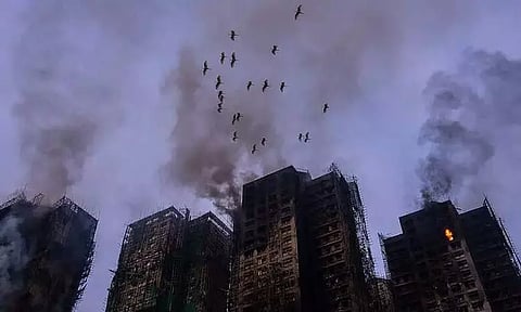 ஹாங்காங் தீ விபத்து; பலி எண்ணிக்கை 128 ஆக உயர்வு