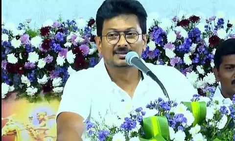 செங்கோட்டையன் கிளைதான் மாறியிருக்கிறார்; துணை முதல்-அமைச்சர் உதயநிதி ஸ்டாலின் பேச்சு