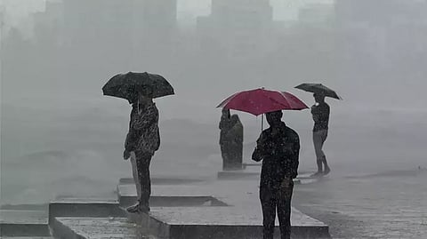 புயல் ஆபத்து நீங்கியது... இனி மழைக்கான வாய்ப்பு எப்படி.?