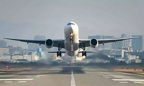 விமானங்களில் மென்பொருள் மேம்படுத்தும் பணி - சிவில் விமான போக்குவரத்து இயக்குனரகம் உத்தரவு