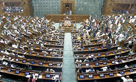 நாடாளுமன்ற குளிர் கால கூட்டத்தொடர் தொடங்கியது; எதிர்க்கட்சிகளின் திட்டம் என்ன?