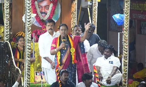 சவாலில் வெல்ல வேண்டும்: பிரேமலதா விஜயகாந்த்