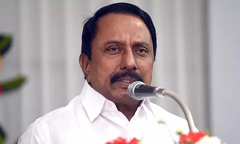 கோபியில் செங்கோட்டையன் வீட்டுக்கு போடப்பட்ட போலீஸ் பாதுகாப்பு வாபஸ்