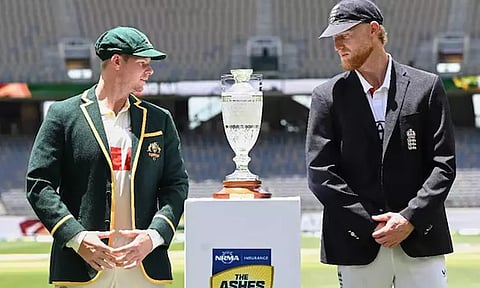 ஆஷஸ் 2வது டெஸ்ட்: டாஸ் வென்ற இங்கிலாந்து பேட்டிங் தேர்வு