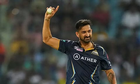 அனைத்து வகை கிரிக்கெட்டிலும் இருந்து ஓய்வை அறிவித்த இந்திய வீரர்