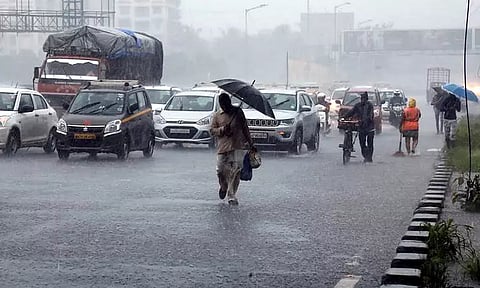 இம்மாத இறுதியில் புயல் சின்னம் உருவாக வாய்ப்பு... நல்ல மழையை கொடுக்கும் என கணிப்பு
